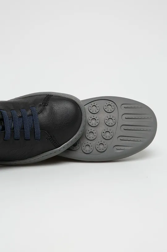 črna Camper čevlji