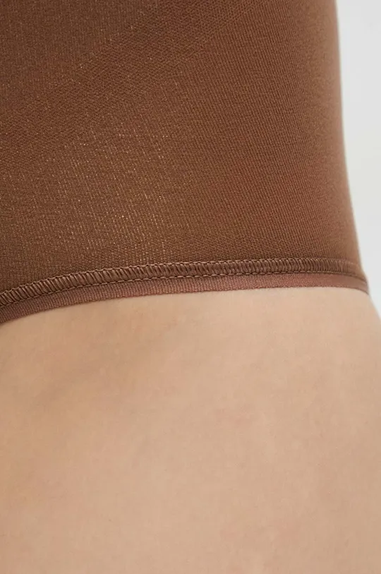 Spanx alakformáló női alsó Higher Power  51% nejlon, 49% elasztán