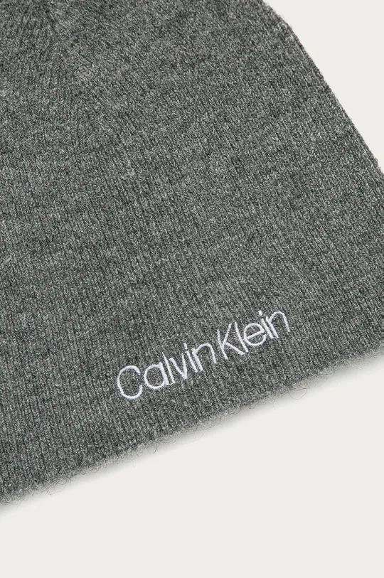 Calvin Klein - Čiapka  60% Akryl, 14% Polyamid, 10% Polyester, 8% Vlna, 8% Viskóza