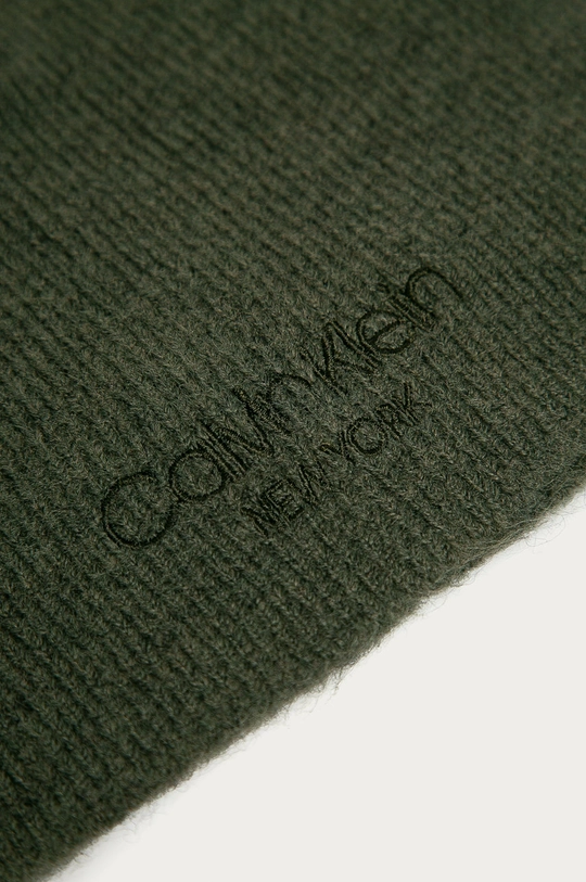 Calvin Klein - Čiapka  60% Akryl, 14% Polyamid, 10% Polyester, 8% Vlna, 8% Viskóza