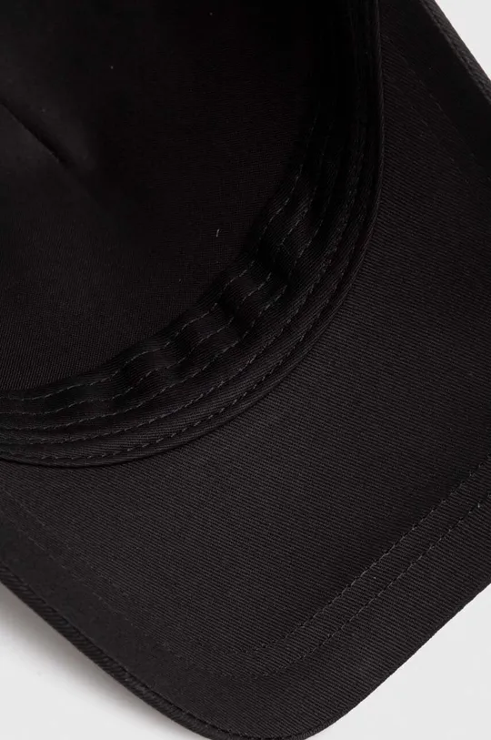 μαύρο Βαμβακερό καπέλο του μπέιζμπολ Armani Exchange