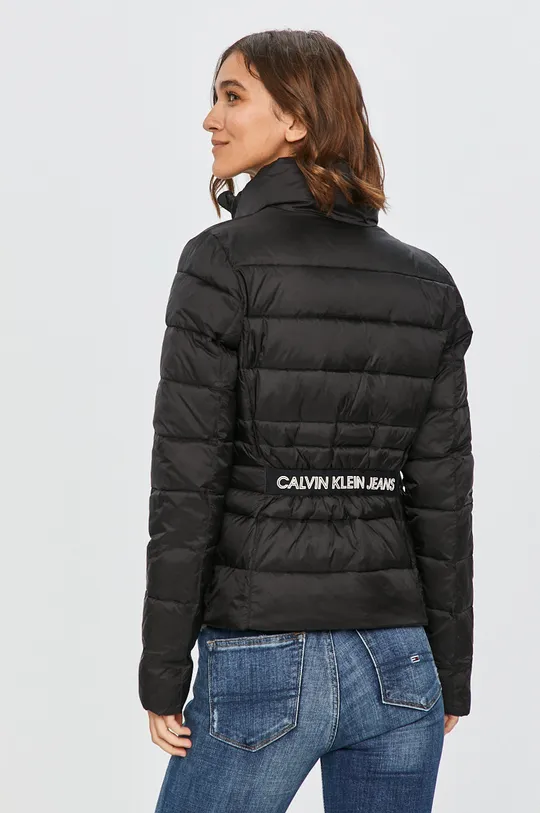 Calvin Klein Jeans - Rövid kabát  Bélés: 100% poliamid Kitöltés: 100% poliészter Jelentős anyag: 100% poliamid