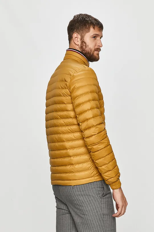 Tommy Hilfiger - Пухова куртка  Підкладка: 100% Поліамід Наповнювач: 10% Пір'я, 90% Гусячий пух Основний матеріал: 100% Поліамід