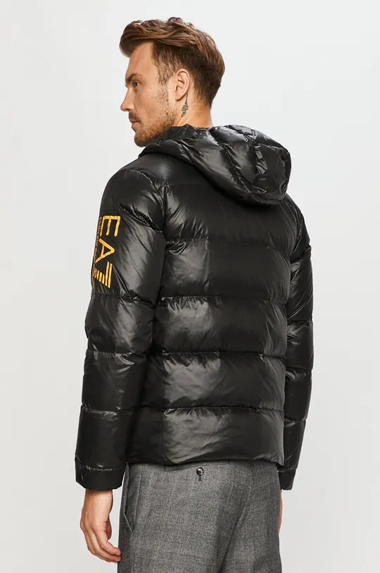 EA7 Emporio Armani - Пухова куртка  Підкладка: 100% Поліамід Наповнювач: 10% Пір'я, 90% Гусячий пух Основний матеріал: 100% Поліамід