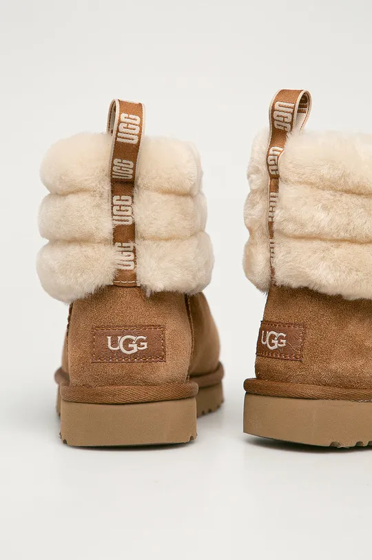 UGG - Μπότες χιονιού σουέτ Fluff Mini Quiled  Πάνω μέρος: Δέρμα σαμουά Εσωτερικό: Μαλλί Σόλα: Συνθετικό ύφασμα