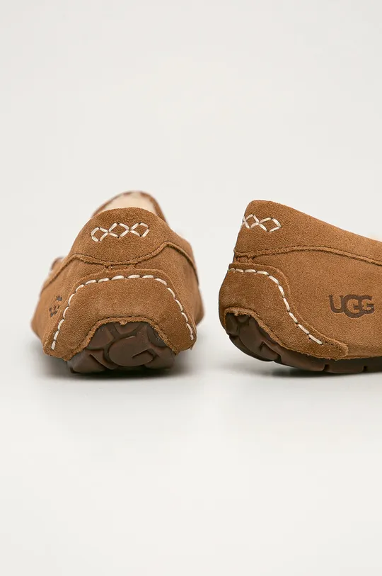 UGG - Замшевые тапочки Ansley  Голенище: Замша Внутренняя часть: Шерсть Подошва: Синтетический материал