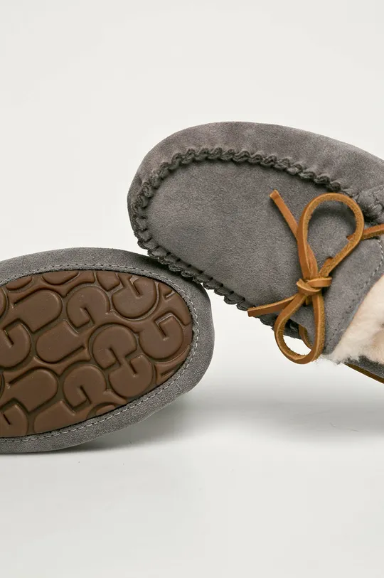 sivá UGG - Semišové papuče Dakota Dakota