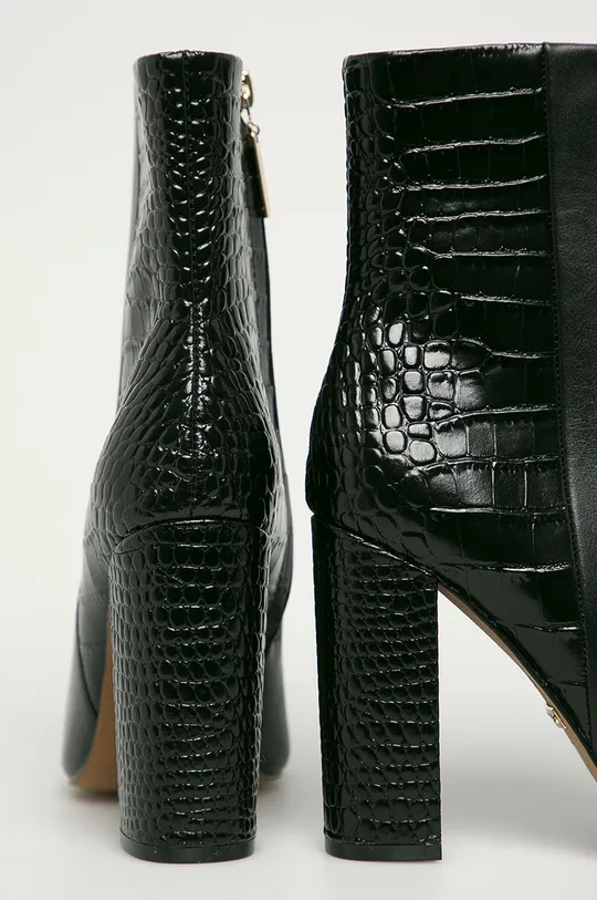 Marciano Guess - Шкіряні черевики  Халяви: Натуральна шкіра Внутрішня частина: Текстильний матеріал, Натуральна шкіра Підошва: Синтетичний матеріал