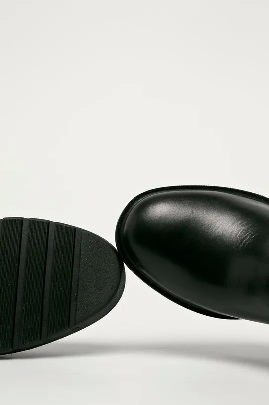 čierna Tamaris - Kožené topánky Chelsea