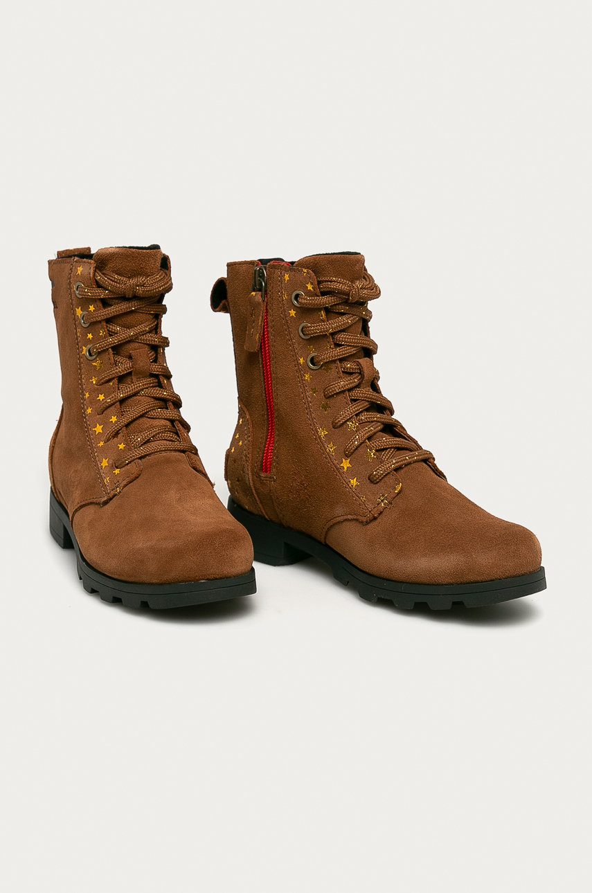 sorel youth emelie