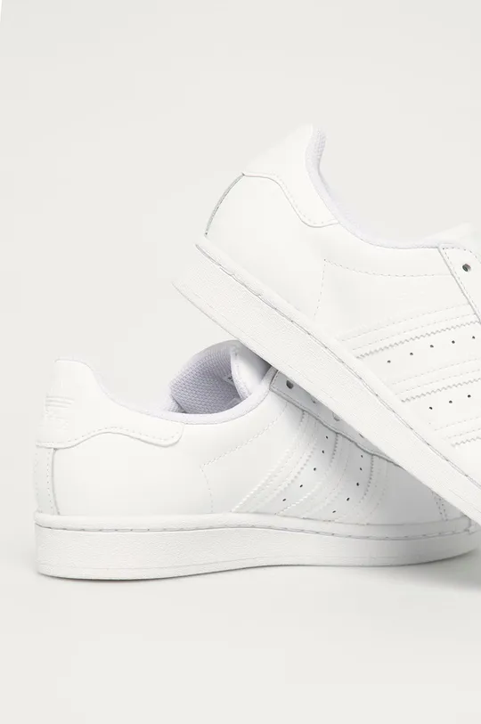 adidas Originals kids' shoes Superstar J  Uppers: Synthetic material, Natural leather Inside: Synthetic material Outsole: Synthetic material