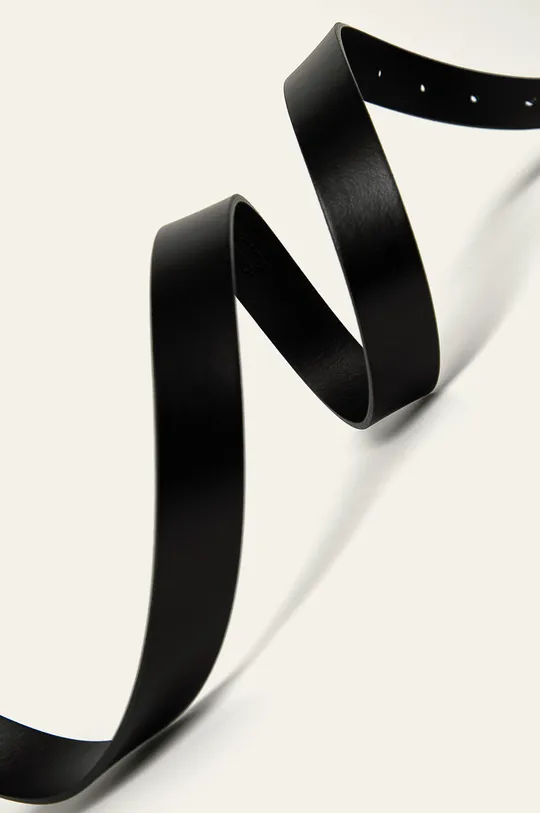 Calvin Klein - Kožený opasok čierna