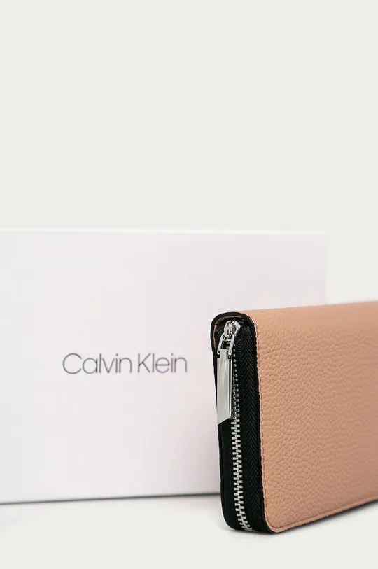 rózsaszín Calvin Klein - Pénztárca