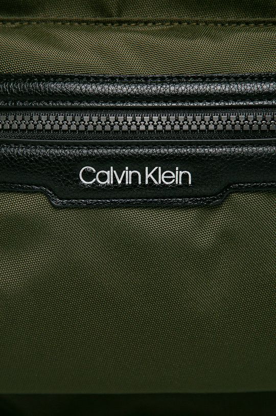 Calvin Klein - Ruksak olivová