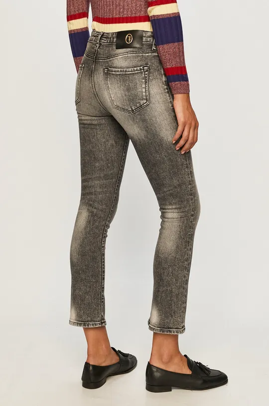 Trussardi Jeans - Rifle Kick  Podšívka: 35% Bavlna, 65% Polyester Základná látka: 99% Bavlna, 1% Elastan