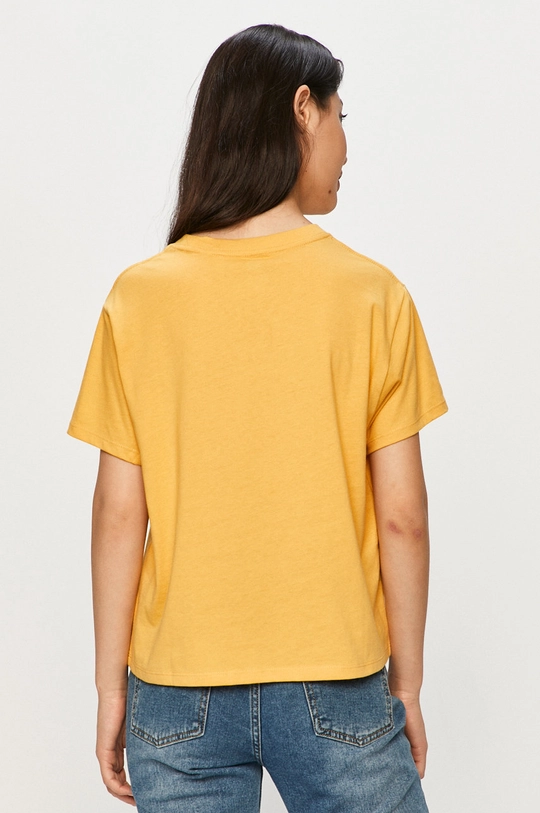 Levi's t-shirt  100% Cotton