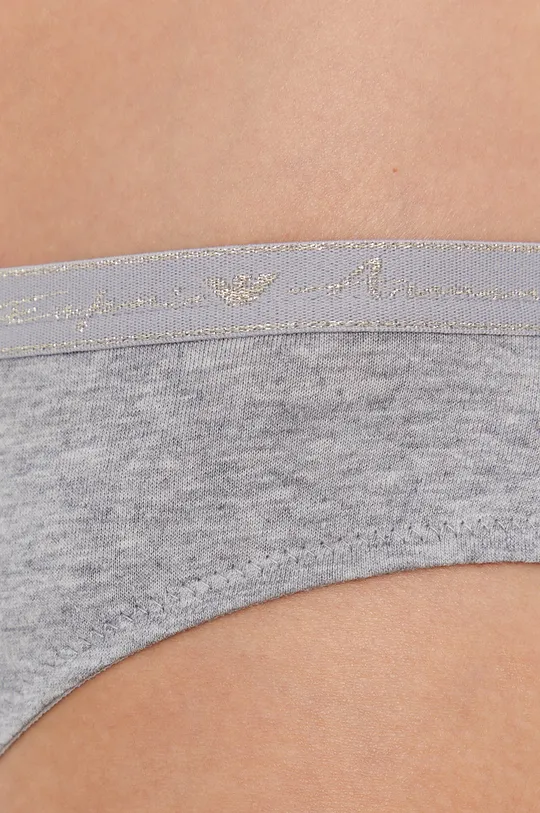 Emporio Armani Underwear brazil bugyi  Jelentős anyag: 95% pamut, 5% elasztán Bélelv: 95% pamut, 5% elasztán Szegély: 10% elasztán, 90% poliészter
