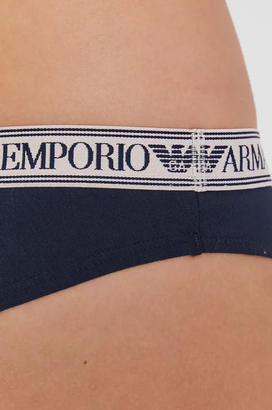 Brazílske nohavičky Emporio Armani Underwear  Základná látka: 95% Bavlna, 5% Elastan Podšívka: 95% Bavlna, 5% Elastan Elastická manžeta: 10% Elastan, 90% Polyester