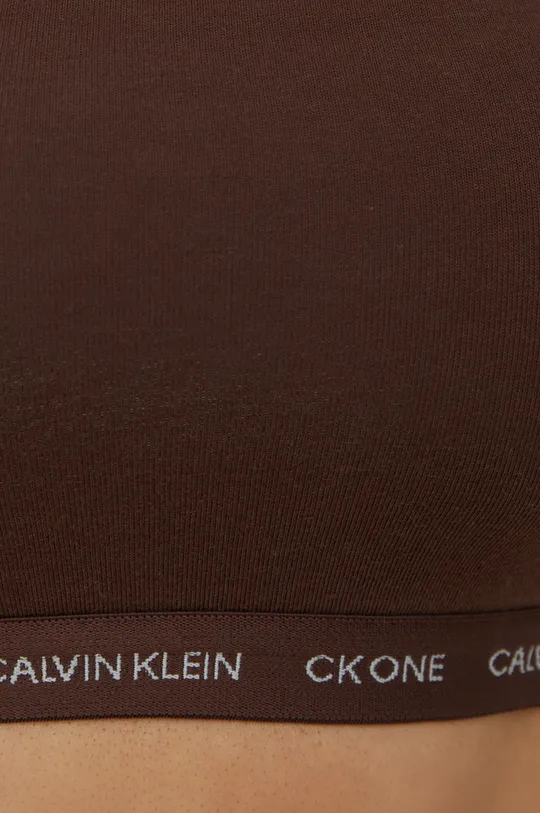 Podprsenka Calvin Klein Underwear  1. látka: 95% Bavlna, 5% Elastan 2. látka: 11% Elastan, 56% Nylón, 33% Polyester