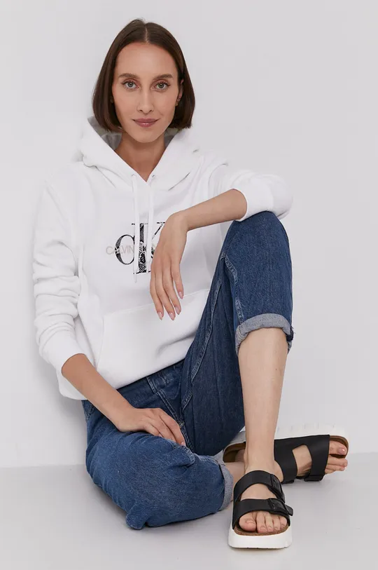 Calvin Klein Jeans Bluza J20J216236.4890 biały
