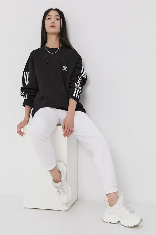 adidas Originals cotton sweatshirt  Basic material: 100% Cotton Rib-knit waistband: 95% Cotton, 5% Elastane