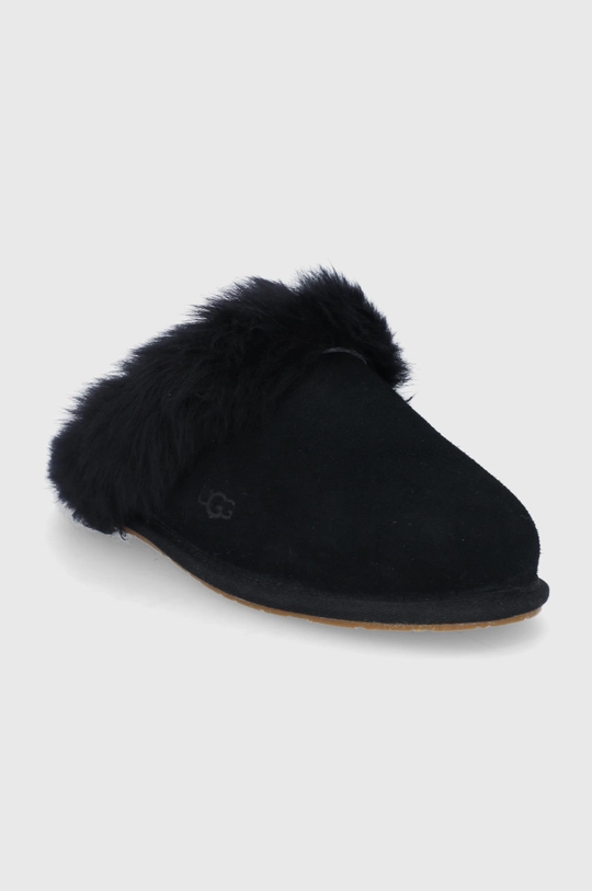 Замшевые тапочки UGG Scuff чёрный