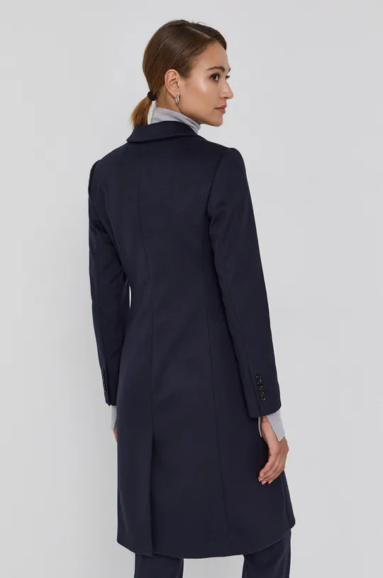 Пальто Boss  Подкладка: 100% Вискоза Основной материал: 5% Кашемир, 95% Новая шерсть