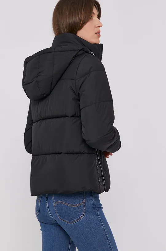 Calvin Klein rövid kabát  100% poliészter