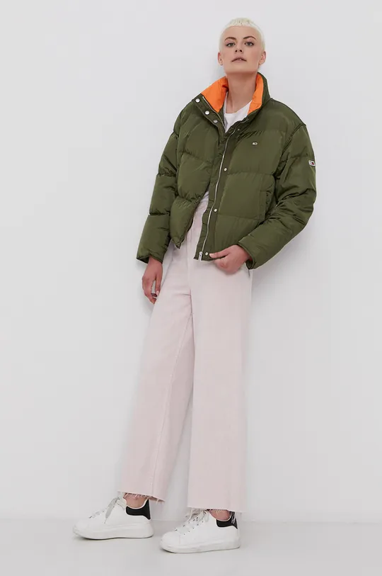 Пухова куртка Tommy Jeans зелений