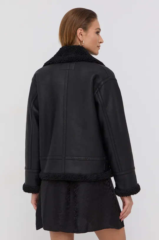 Куртка The Kooples  Подкладка: 100% Полиэстер Основной материал: 100% Полиуретан Подкладка кармана: 100% Полиуретан