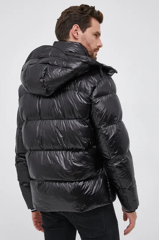 Пухова куртка Emporio Armani  Основний матеріал: 100% Поліамід Підкладка: 100% Поліамід Наповнювач: 80% Пух, 20% Пір'я Оздоблення: 75% Поліестер, 25% Поліпропілен