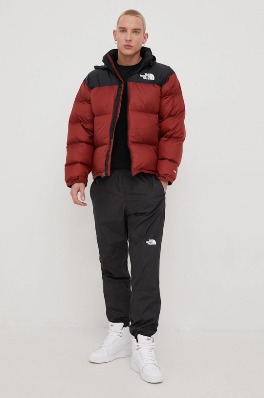 Páperová bunda The North Face M 1996 RETRO NUPTSE JACKET burgundské