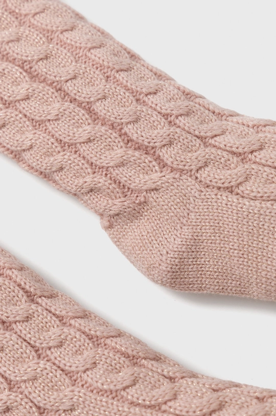 UGG socks Inside: 100% Polyester Basic material: 93% Acrylic, 3% Polyester, 2% Metallic fibre, 2% Nylon