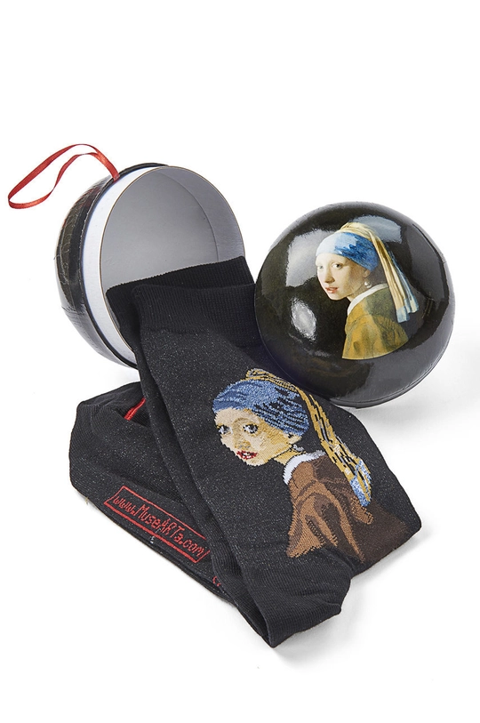 чёрный Носки MuseARTa Jan Vermeer - Girl with a Pearl Unisex