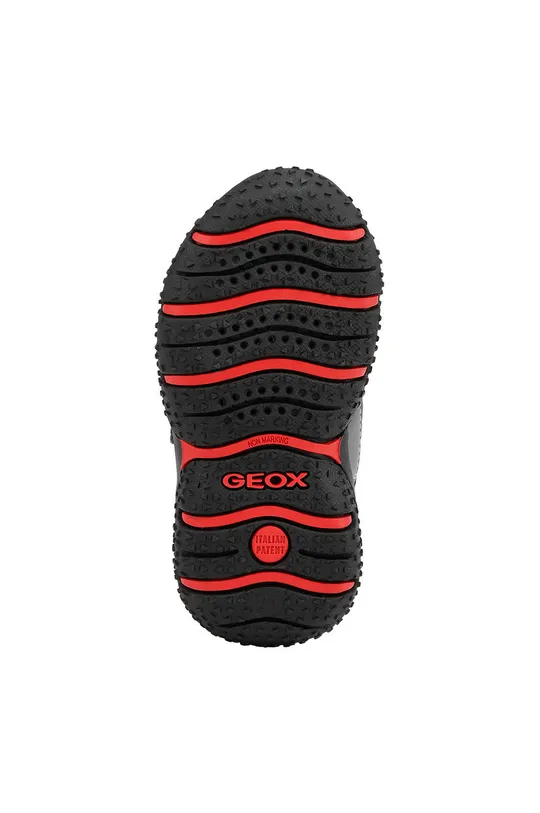 Παιδικά κλειστά παπούτσια Geox