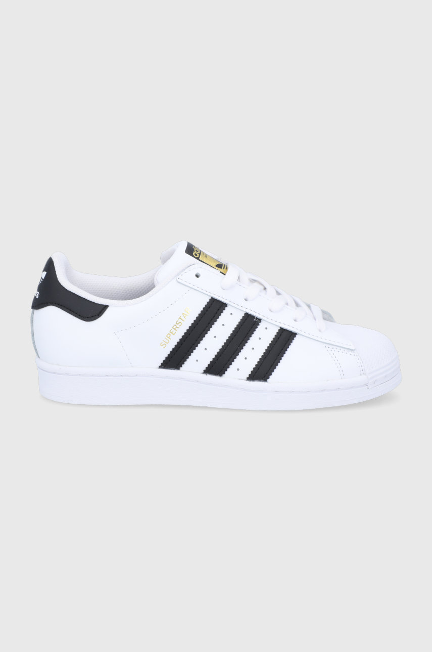 alb adidas Originals sneakers Superstar De femei