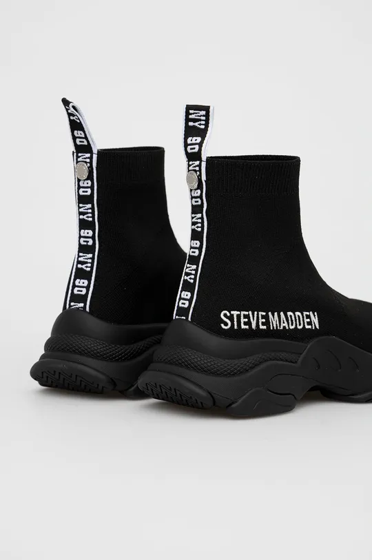 Παπούτσια Steve Madden Master Sneaker  Πάνω μέρος: Υφαντικό υλικό Εσωτερικό: Υφαντικό υλικό Σόλα: Συνθετικό ύφασμα