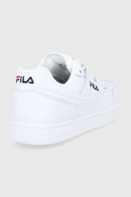 Шкіряні черевики Fila Arcade Low  Халяви: Натуральна шкіра Внутрішня частина: Текстильний матеріал Підошва: Синтетичний матеріал