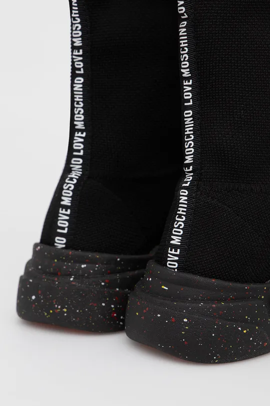 Ботинки Love Moschino  Голенище: Текстильный материал Внутренняя часть: Синтетический материал, Текстильный материал Подошва: Синтетический материал