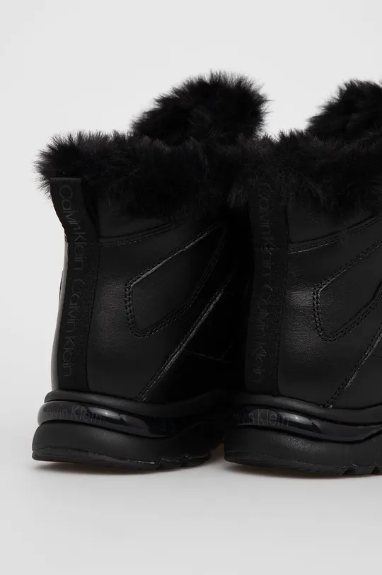 Δερμάτινες μπότες χιονιού Calvin Klein  Πάνω μέρος: Φυσικό δέρμα Εσωτερικό: Υφαντικό υλικό Σόλα: Συνθετικό ύφασμα