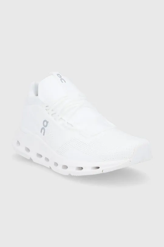 Παπούτσια On-running λευκό
