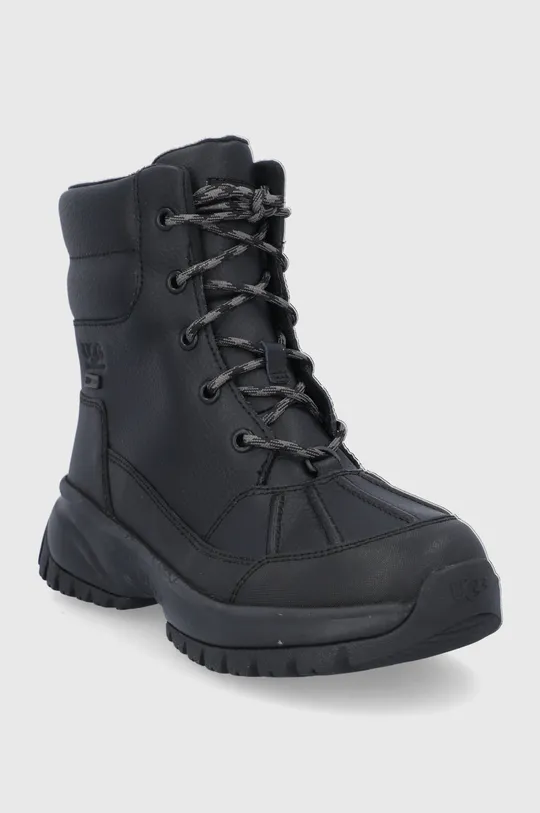 Kožne cipele za snijeg UGG crna