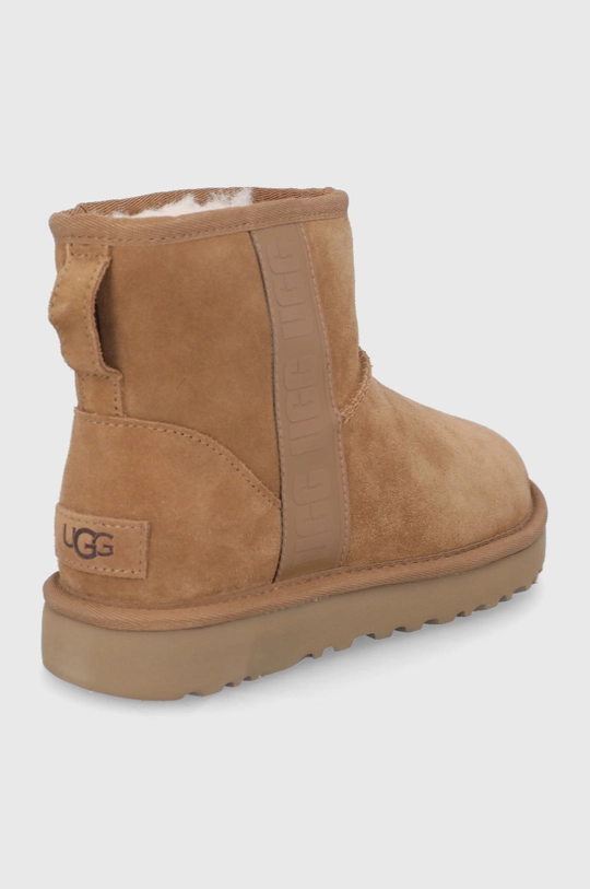 Замшевые сапоги UGG Classic Mini Side Logo  Голенище: Замша Внутренняя часть: Текстильный материал, Шерсть Подошва: Синтетический материал