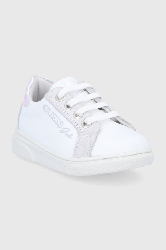 Detské topánky Guess biela