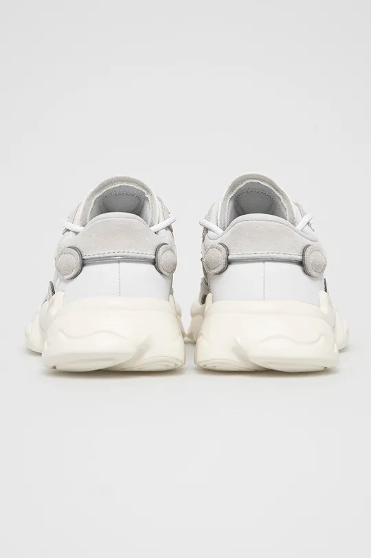 Δερμάτινα παπούτσια adidas Originals OZWEEGO  Πάνω μέρος: Συνθετικό ύφασμα, Δέρμα σαμουά Εσωτερικό: Υφαντικό υλικό Σόλα: Συνθετικό ύφασμα