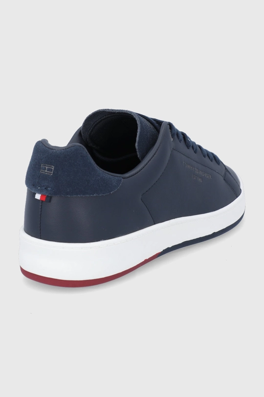 Tommy Hilfiger Buty skórzane FM0FM03726 Cholewka: 100 % Skóra naturalna, Wnętrze: 100 % Materiał tekstylny, Podeszwa: 100 % Materiał syntetyczny