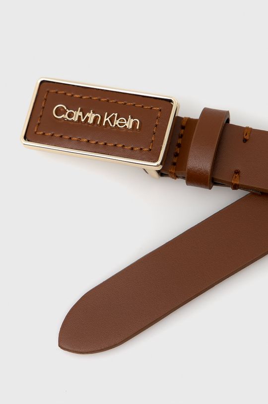 Kožený pásek Calvin Klein zlatohnědá