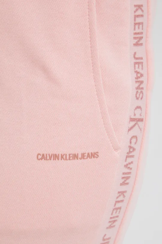 różowy Calvin Klein Jeans Spodnie bawełniane J20J215458.4890
