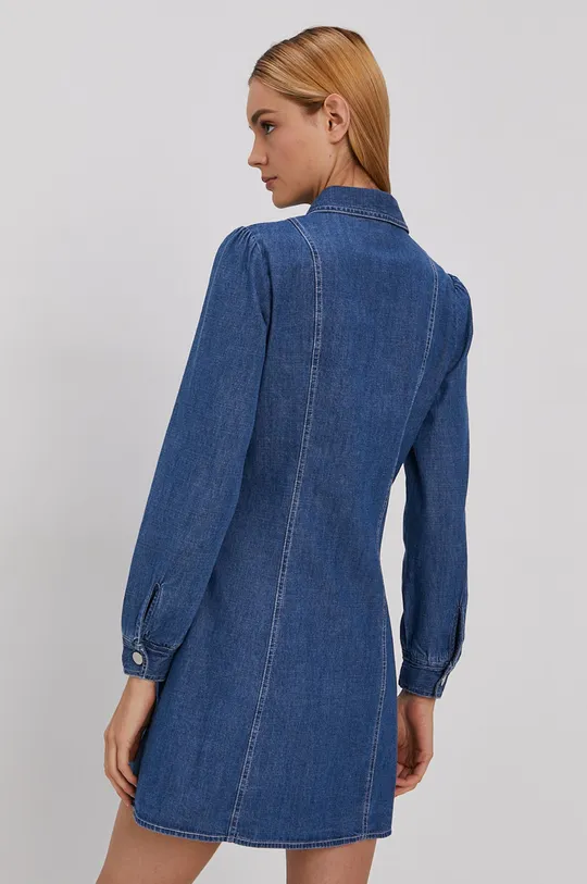 Rifľové šaty Tommy Jeans <p> 
100% Bavlna</p>
