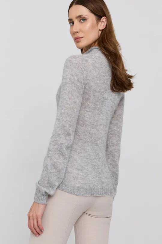 Max Mara Leisure sweter  50 % Poliamid, 46 % Moher, 4 % Wełna